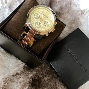 Michael Kors chronograph Watch.